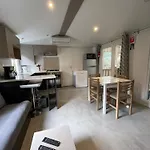 Superb Mobilhome Ba302 - 3 Bedrooms Siblu Bonne Anse La Palmyre Vakantiehuis Les Mathes