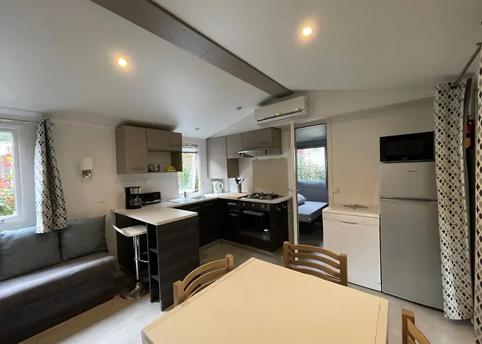 Superb Mobilhome Ba302 - 3 Bedrooms Siblu Bonne Anse La Palmyre * Les Mathes